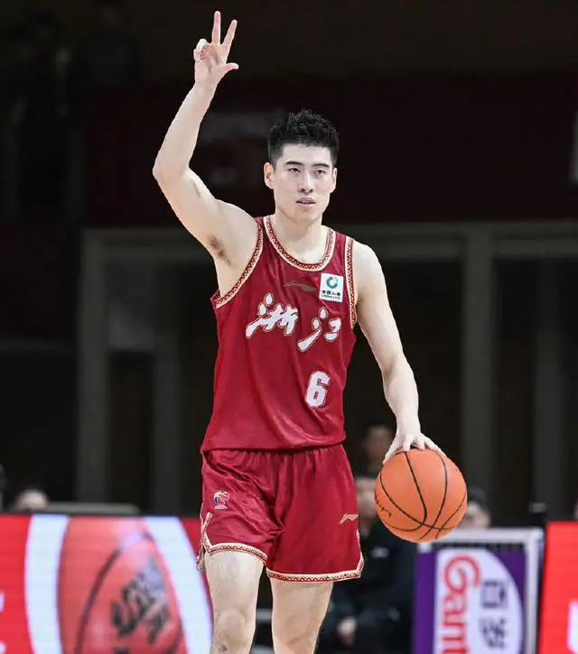 冲刺阶段国王杯焦点战,浙江稠州主帅复盘,更衣室稳定,球队文化再被提及 冲刺阶段国王杯焦点战,浙江稠州主帅复盘,更衣室稳定,球队文化再被提及