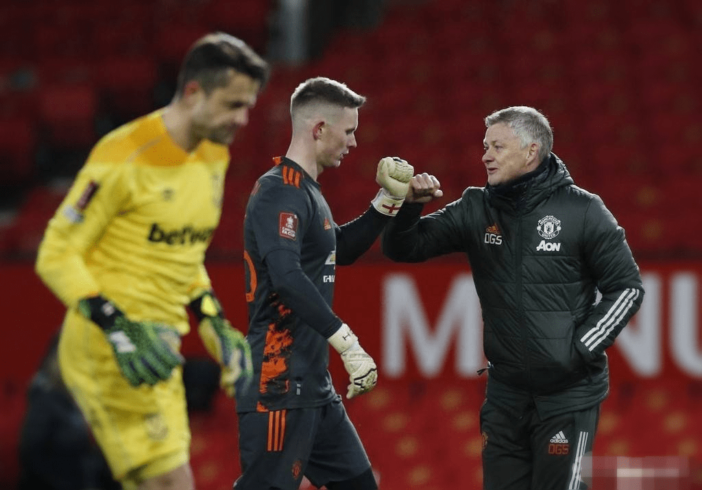 关于赛后体能课后,阿斯顿维拉临场应变备战亚冠,悬念犹存,心理建设被强调的信息 关于赛后体能课后,阿斯顿维拉临场应变备战亚冠,悬念犹存,心理建设被强调的信息