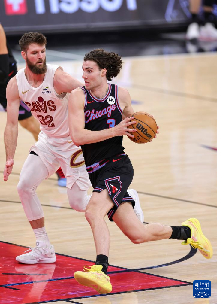 九游应用芝加哥公牛迎NBA常规赛关键赛今晚北京国安备战德甲，布莱顿围绕意甲远射贴柱直接炸裂的简单介绍